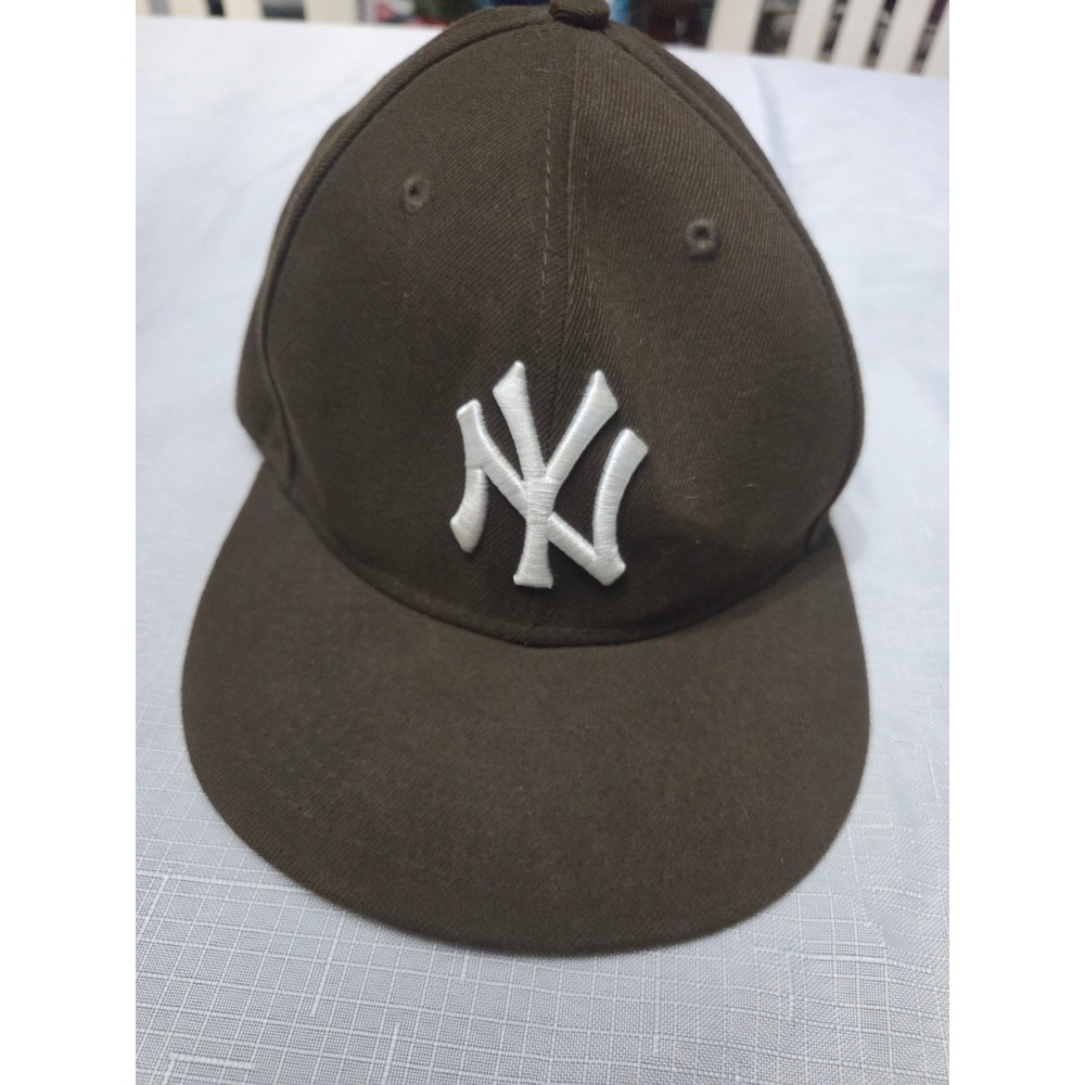 New Era 59FIFTY New York Yankees Fitted Hat Brown Size 7 MLB Baseball Cap
